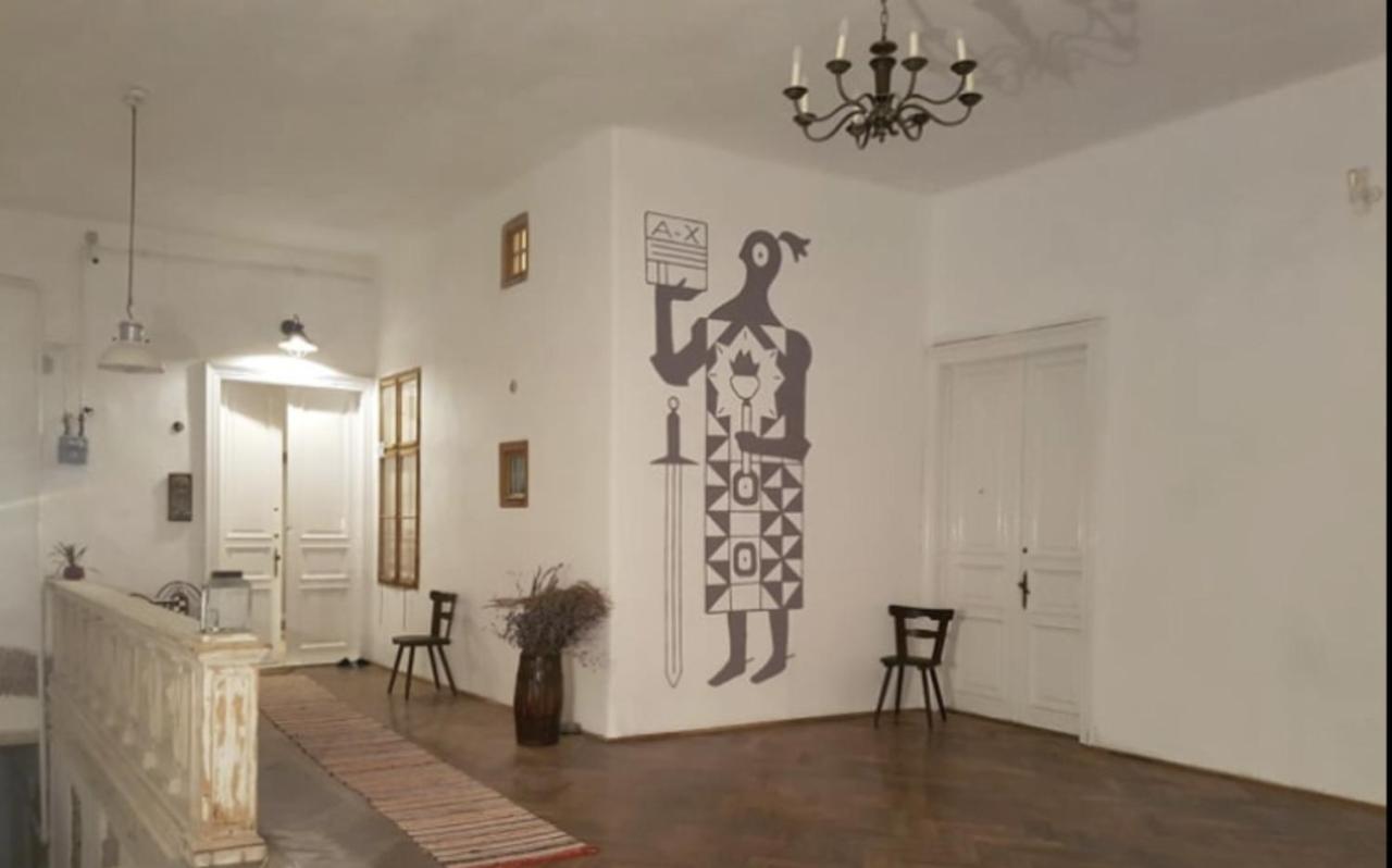 Anno 1800 Apartment บิสตริซา ภายนอก รูปภาพ