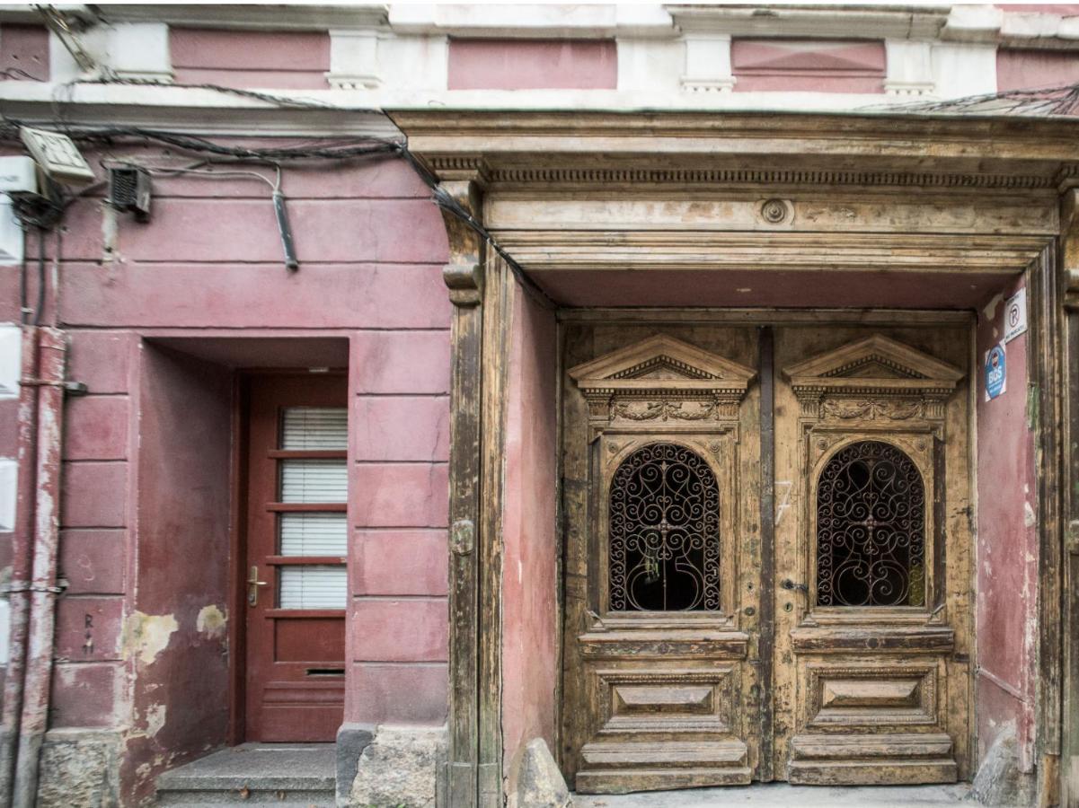 Anno 1800 Apartment บิสตริซา ภายนอก รูปภาพ