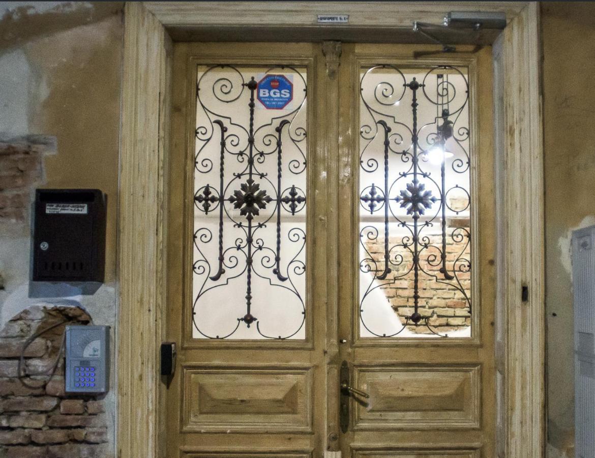 Anno 1800 Apartment บิสตริซา ภายนอก รูปภาพ