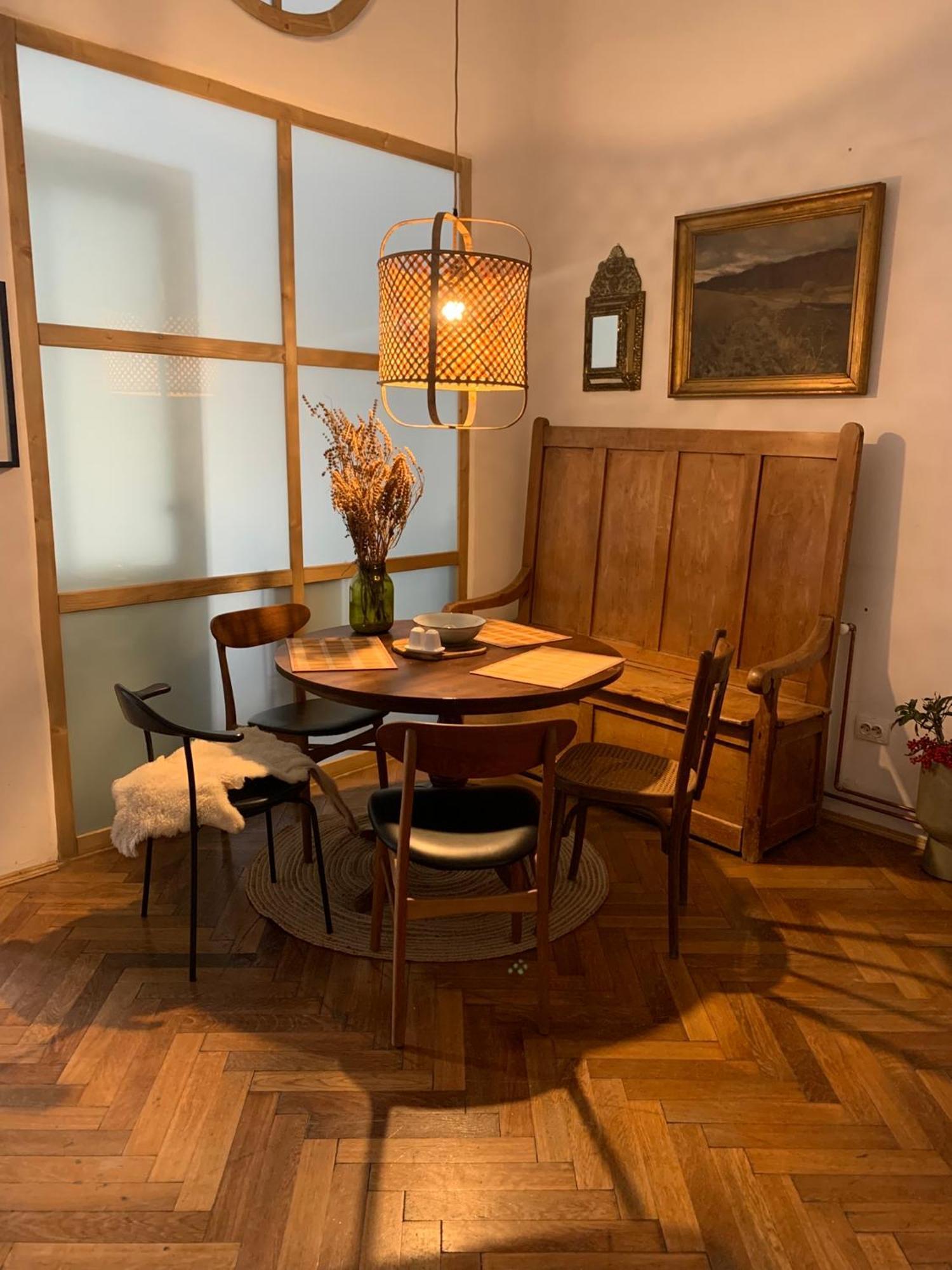 Anno 1800 Apartment บิสตริซา ภายนอก รูปภาพ